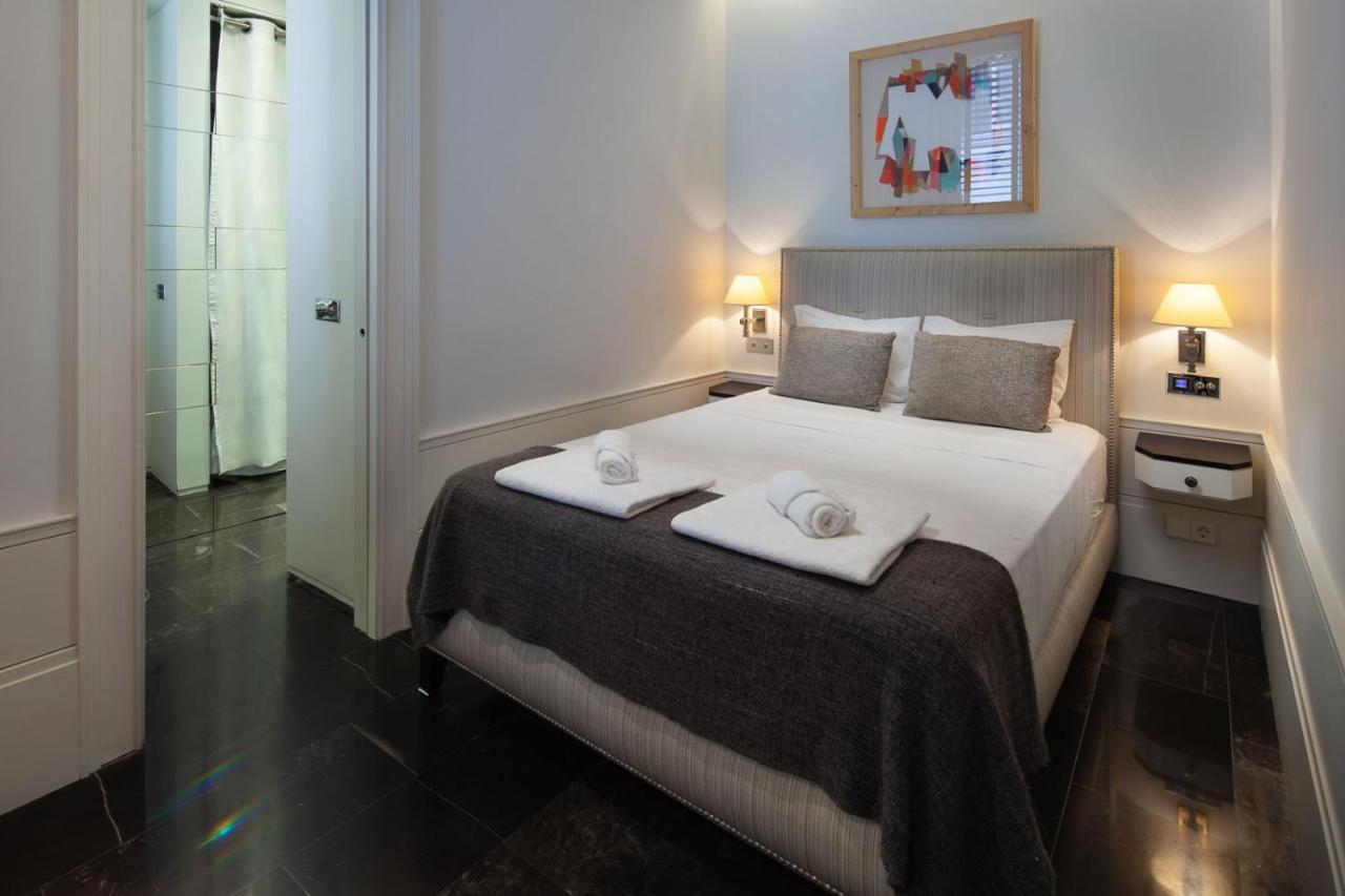 Elegante Apartamento Plaza Constitucion Málaga Kültér fotó